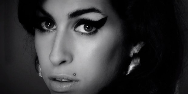 La-famille-d-Amy-Winehouse-en-colere-contre-un-documentaire